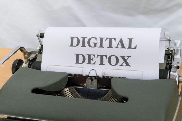 Digital Detox 2025
